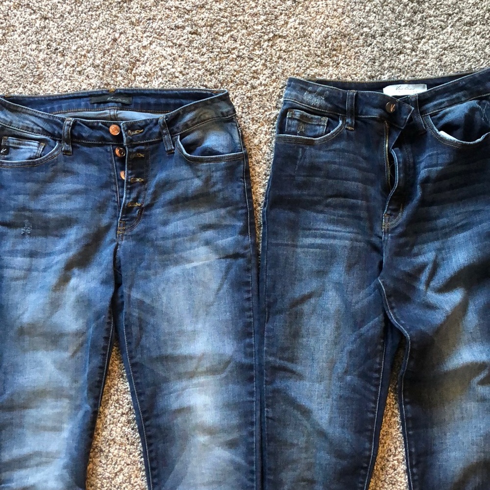2 pairs of KanCan size 28